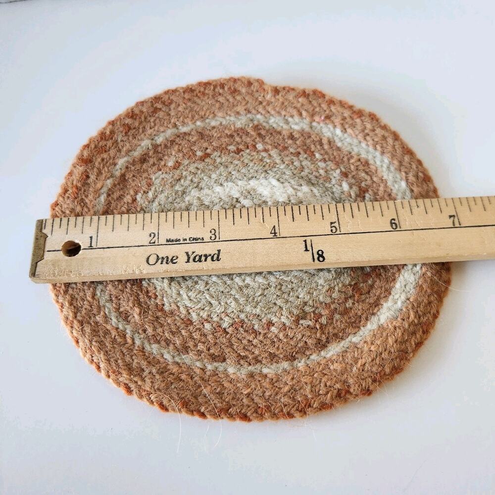Vtg Dollhouse Miniature Wool Hand Braided Oval Rug Peach & Cream 1:12 Artisan